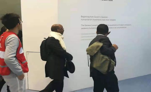 德國(guó)陪同翻譯價(jià)格是多少？怎么算費(fèi)用？