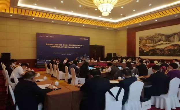 日語口譯一天多少錢？受哪些因素的影響？